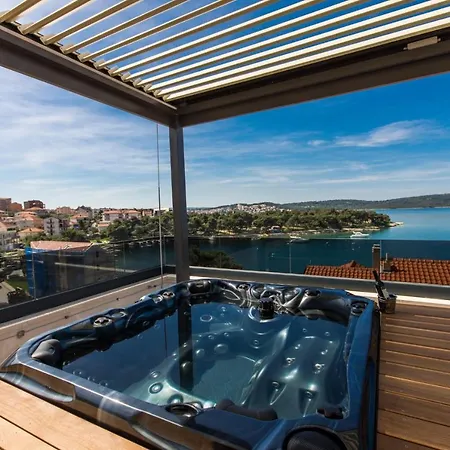 דירה Luxury Royal M With Pool Vi