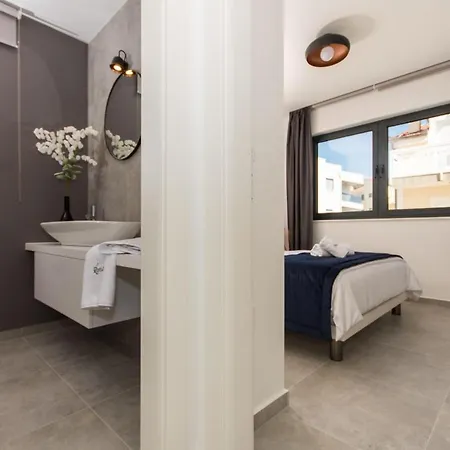 Luxury Royal M With Pool Vi דירה טרוגיר